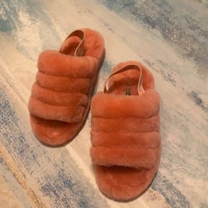 Fantastic comfortable pink UGG slippers